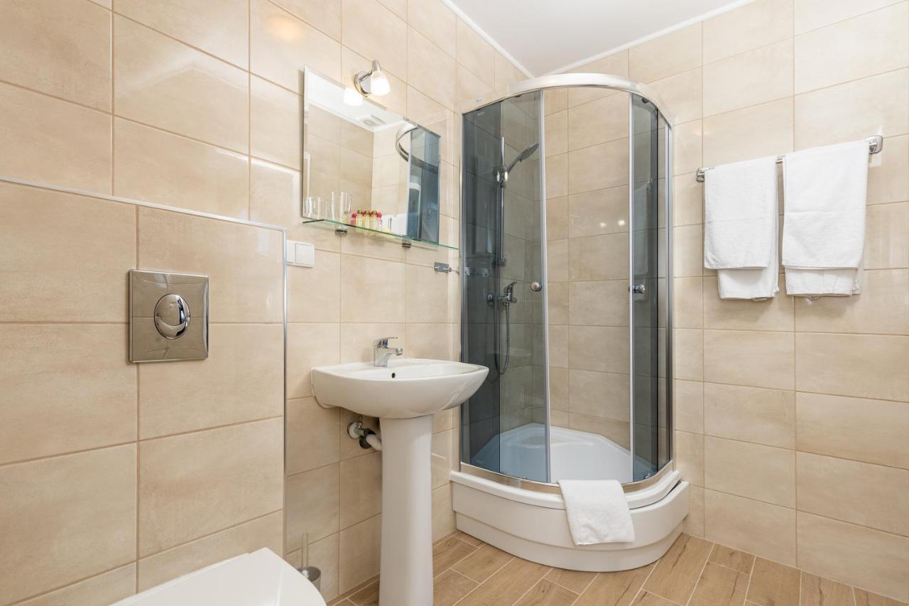 Hotel Ruczaj Cracovie Extérieur photo